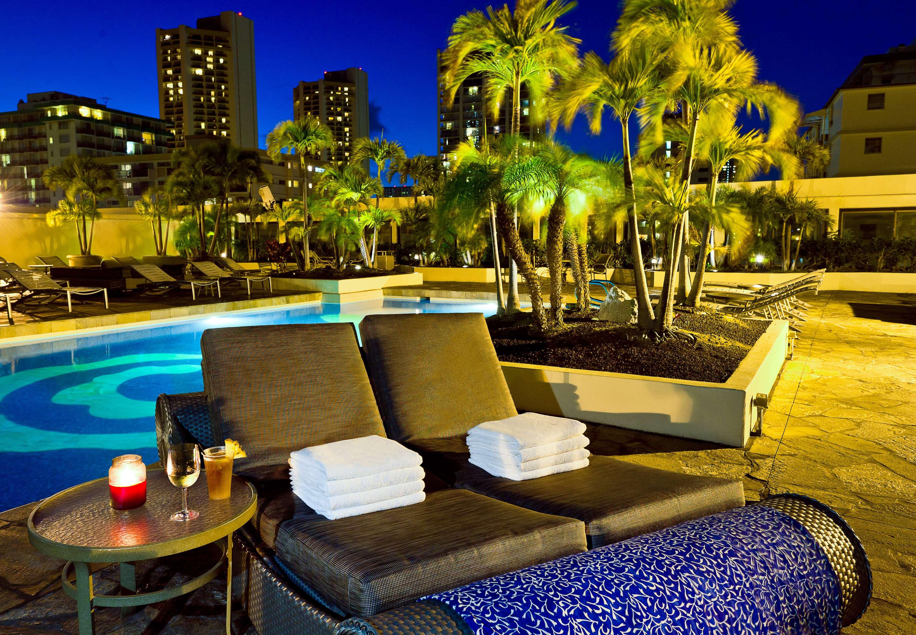 Hilton Waikiki Beach Resort & Spa Honolulu Bagian luar foto